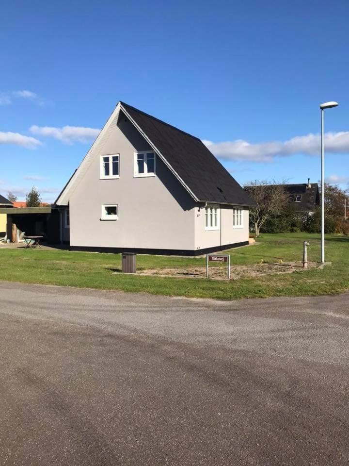 Hyggeligt Byhus Taet Ved Skov Og Togstation Ålbæk エクステリア 写真
